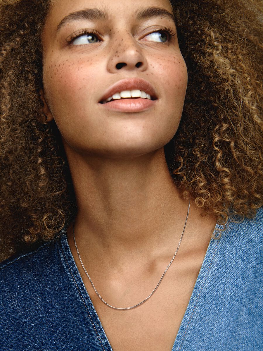 Colar Curb Chain Prata