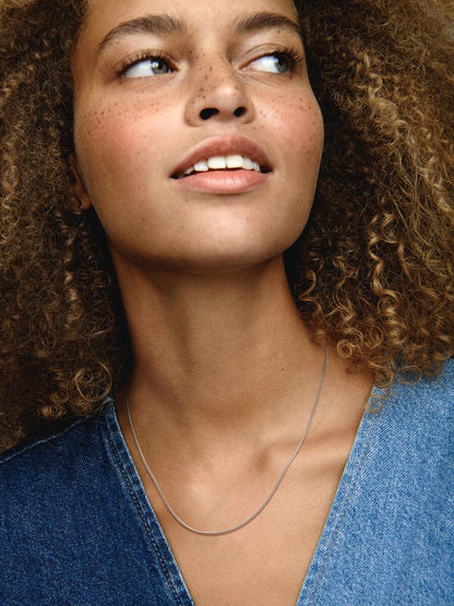 Colar Curb Chain Prata